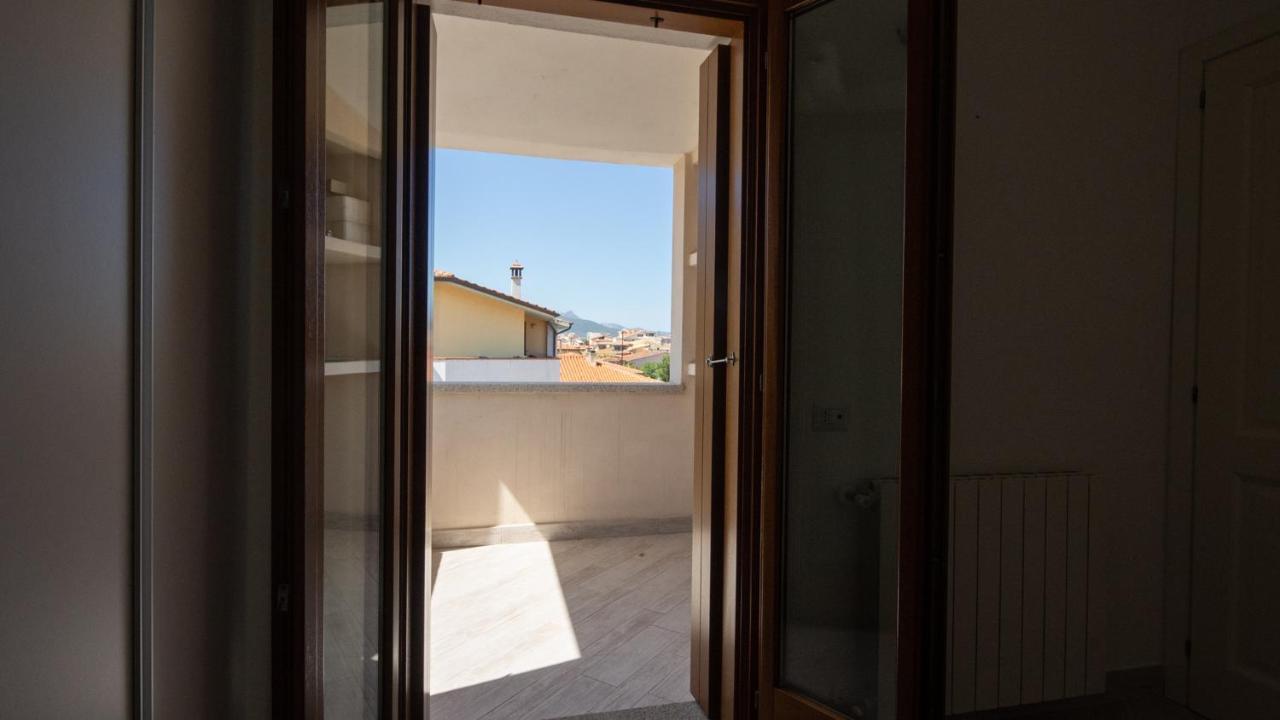 Via Alloro 44 Leilighet Olbia Eksteriør bilde